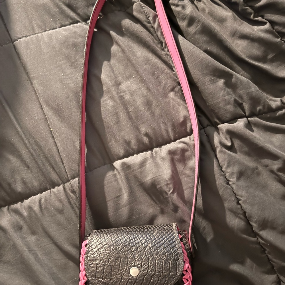 Elegant Black and Pink Crossbody Bag